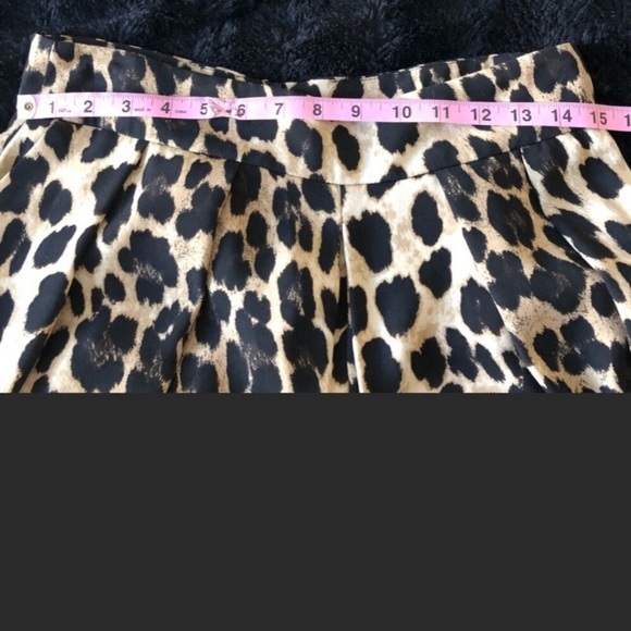 Zara shorts - Picture 5 of 8